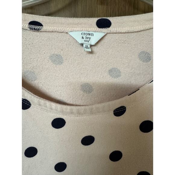 Ladies Plus Crown & Ivy Pink Navy Polkadot Top - 1X - Picture 2 of 3